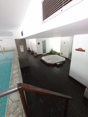 Excelente Depto. 2 Amb. C/balcon y Cochera - Imagen# 28