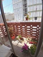 Excelente Depto. 4 Amb. C/ Balcon y Patio - Imagen# 16