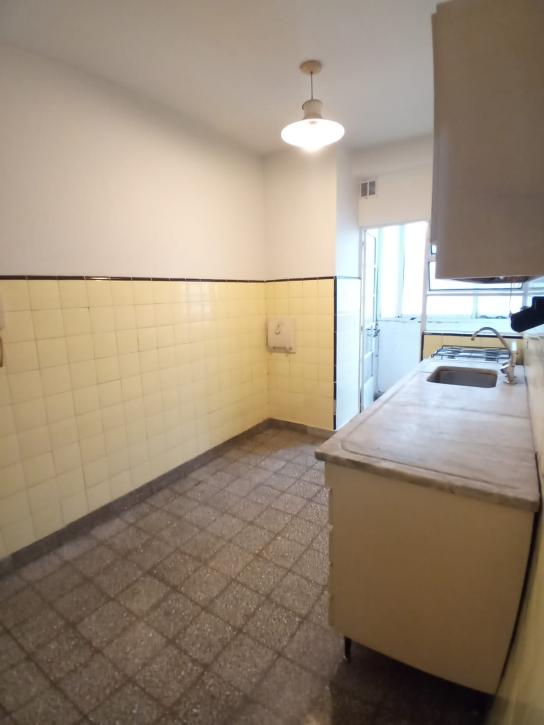 Excelente Depto. 3 Amb. C/balcon - Imagen# 11