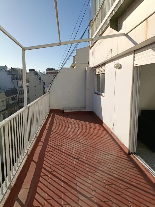 Excelente Depto. 2 Amb. C/balcon Aterrazado y Cochera - Imagen# 13
