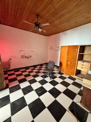 Casa 5 Ambientes con Patio a Refaccionar - Imagen# 5
