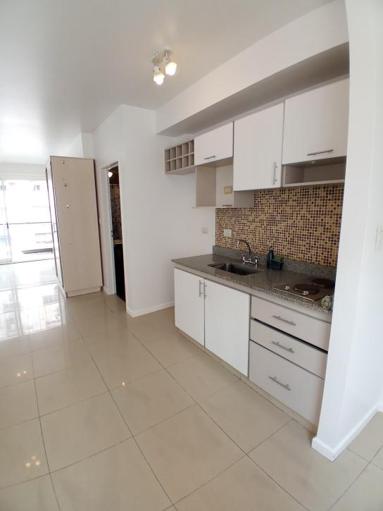 Impecable Monoambiente C/balcon - Imagen# 10