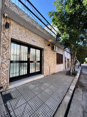 Casa de 4 Amb. C/patio, Terraza, Quincho y Garage - Imagen# 19