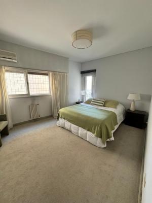 Excelente Piso de 4 Amb. c/2 Balcón y Cochera - Imagen# 23