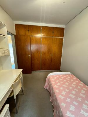 Excelente Piso de 4 Amb. c/2 Balcón y Cochera - Imagen# 17