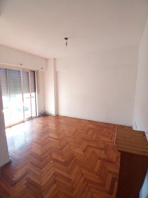 Departamentoo. 2 Amb. c/balcon Frances - Imagen# 3
