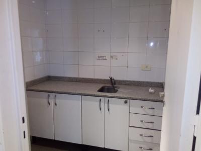 Oficina a Refaccionar con Cocheras - Imagen# 7
