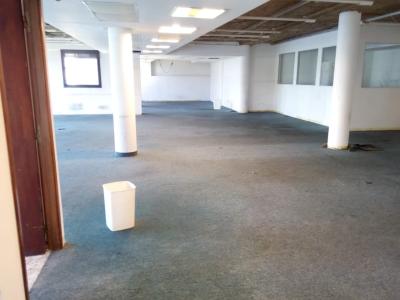 Oficina a Refaccionar con Cocheras - Imagen# 15