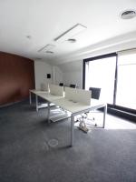 Oficina Amoblada C/cochera y Balcon - Imagen# 9