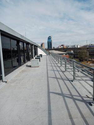 Oficina Amoblada C/cochera y Balcon - Imagen# 13