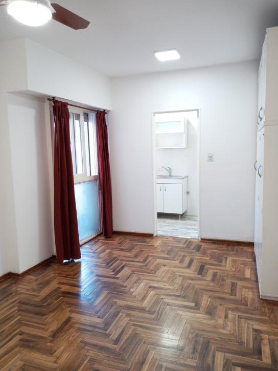 Excelente Monoambiente C/cocina Separada - Imagen# 4