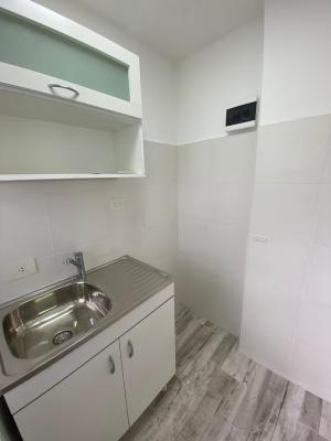 Excelente Monoambiente C/cocina Separada - Imagen# 10