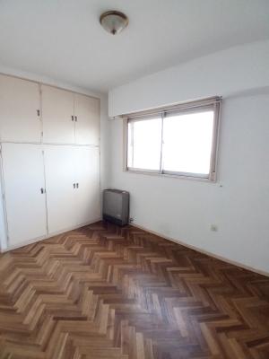 EXCELENTE Departamento de 2 ambientes al lateral - Imagen# 16