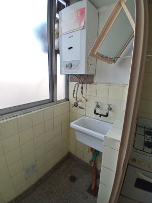 EXCELENTE Departamento de 2 ambientes al lateral - Imagen# 24