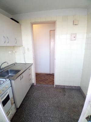 EXCELENTE Departamento de 2 ambientes al lateral - Imagen# 27