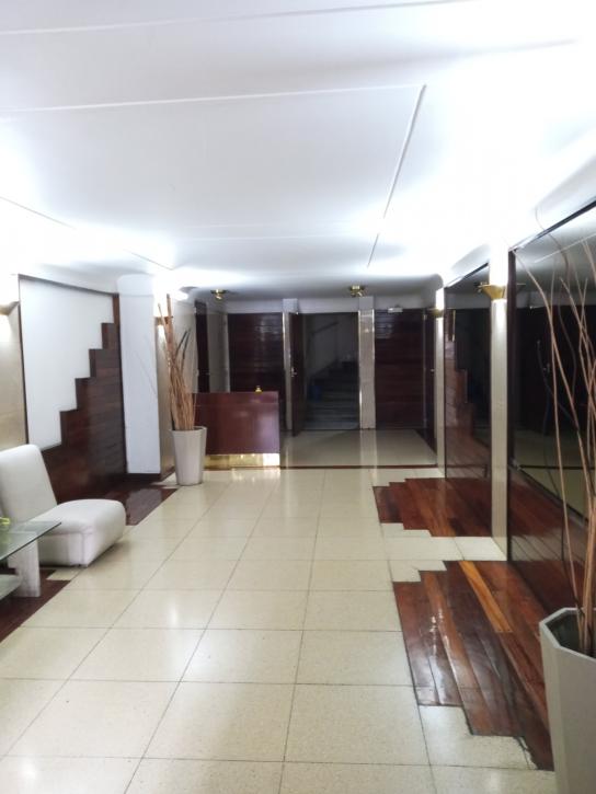 EXCELENTE Departamento de 2 ambientes al lateral - Imagen# 3