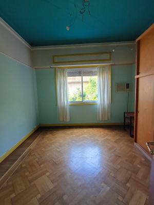 Excelente Depto. de 4 Amb. C/dependencia de Servicio y Balcon - Imagen# 12