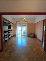 Excelente Depto. de 4 Amb. C/dependencia de Servicio y Balcon - Imagen# 3