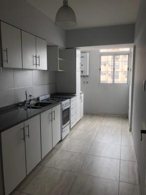 Excelente Depto. de 3 Ambientes C/balcon - Imagen# 3