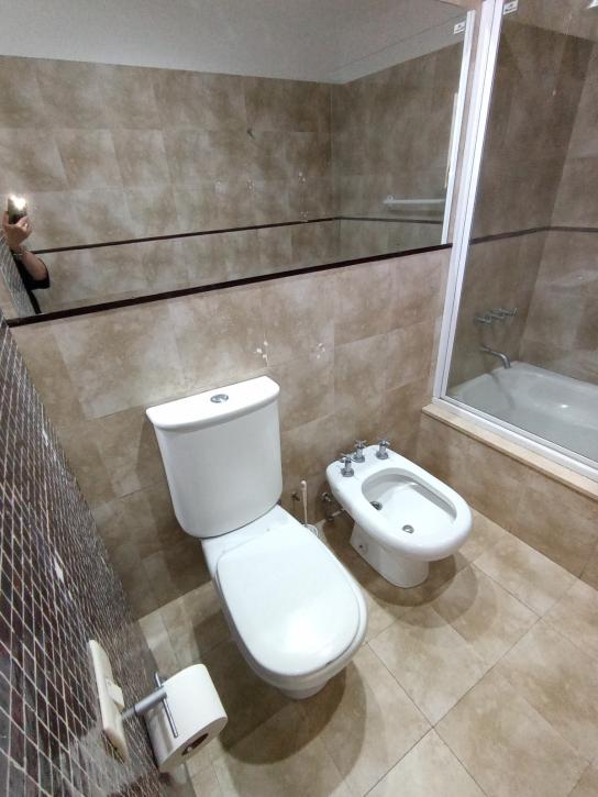 Oficina 2 Ambientes con Balcon y Vista Al Dique - Imagen# 21