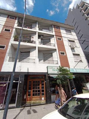 Muy Lindo Departamento de 2 Ambientes C/2 Patios - Imagen# 1